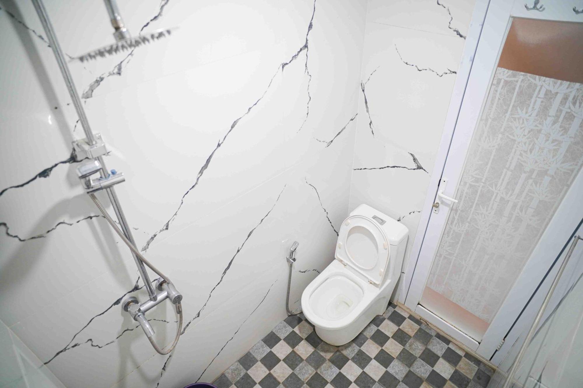 Schones Haus Private Pool & Netflix By Grorental Bandung Ngoại thất bức ảnh