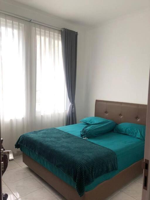Schones Haus Private Pool & Netflix By Grorental Bandung Ngoại thất bức ảnh